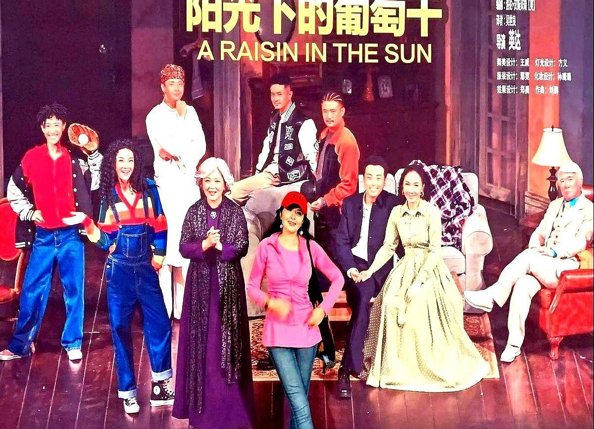 她可能是宋丹丹最讨厌的女人，因为她和宋丹丹前夫是好朋友，年轻时就被传绯闻，岁数大