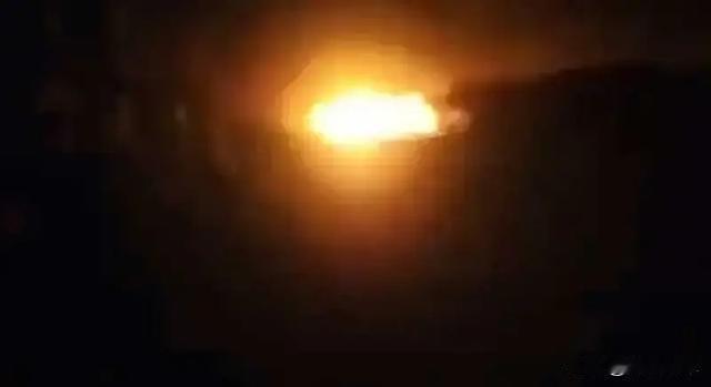 亚洲战火爆发，巴基斯坦连夺21个口岸，“就像打印度一样”。印度深层次渗透阿富汗，