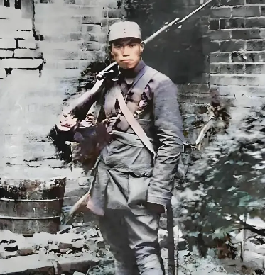 1981年10月23日，被组织审查和劳动锻炼长达8年的梁兴初将军，终于等到了处理
