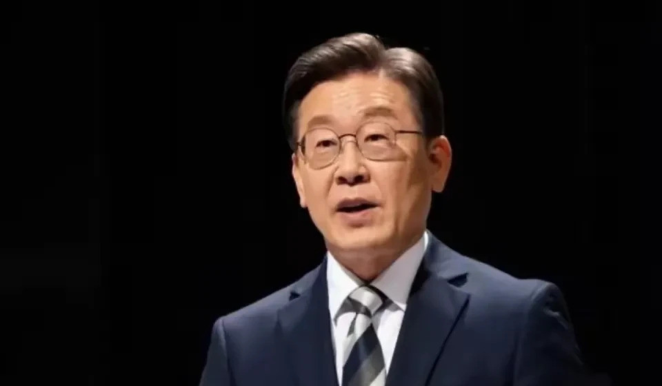 李在明真敢说，句句大实话李在明这人太敢说了！他那几句话，