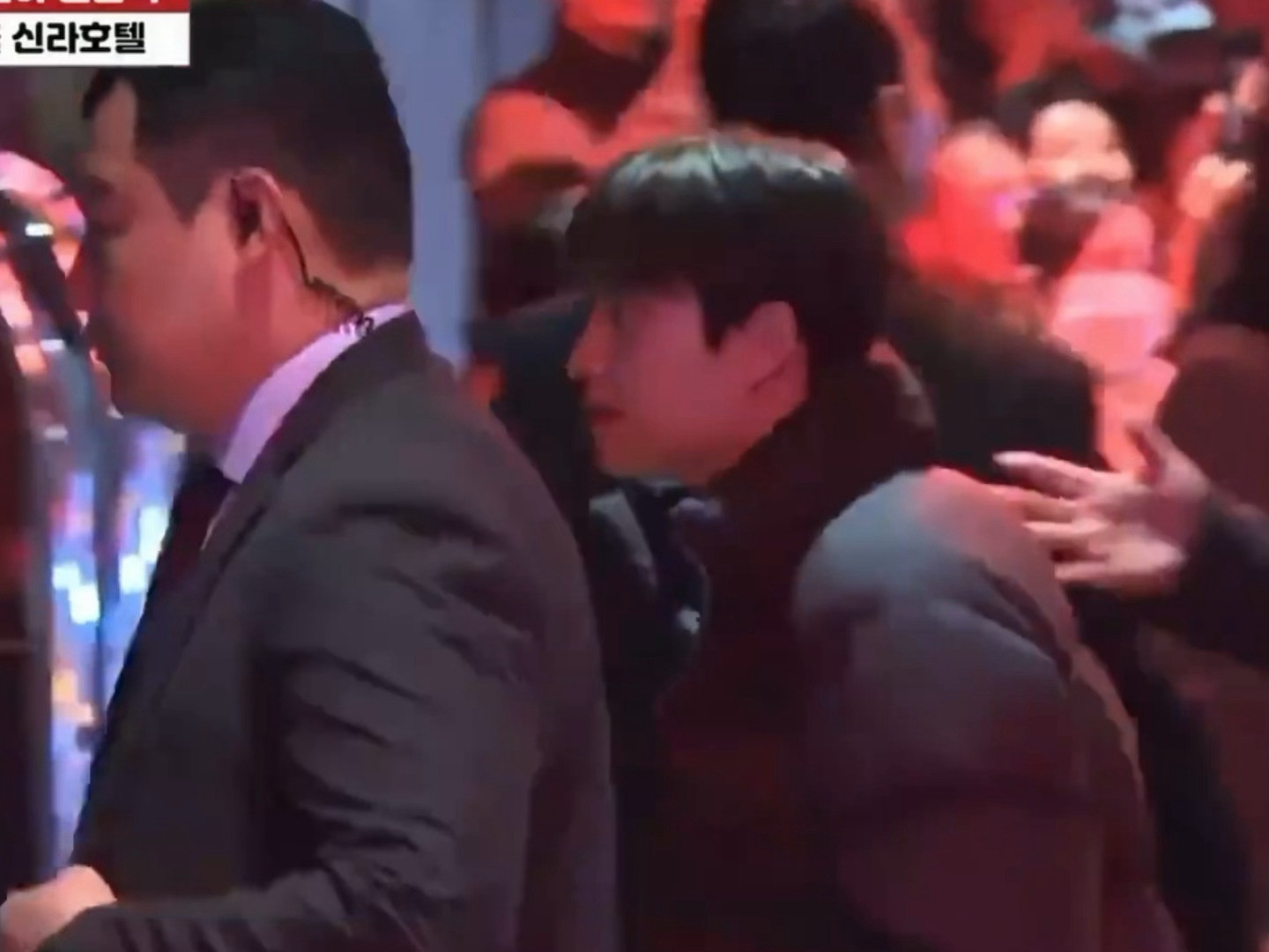 卧槽！！！都暻秀走完MMA红毯来金宇彬申敏儿婚礼了！！！！都暻秀去金宇彬申敏儿婚