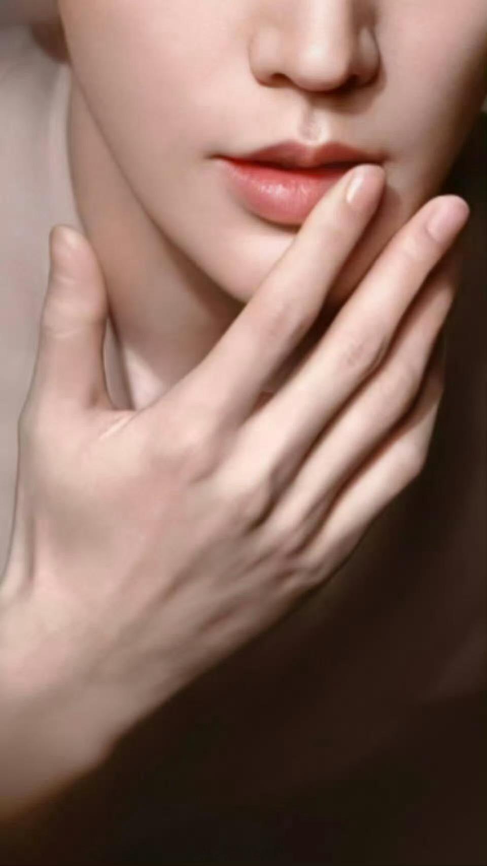 不开玩笑的，邓为的手可以单独出道