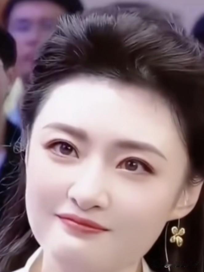 周涛身上有一种知性优雅的美[哭哭]中国中央电视台[比心][比心][比心][比心