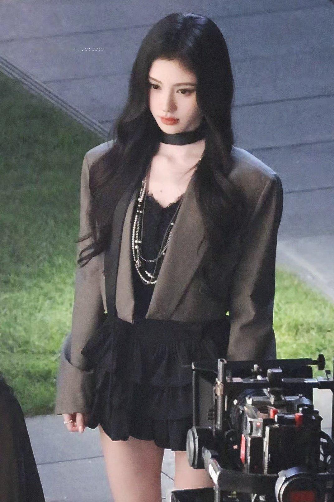 鞠婧祎制服的神​