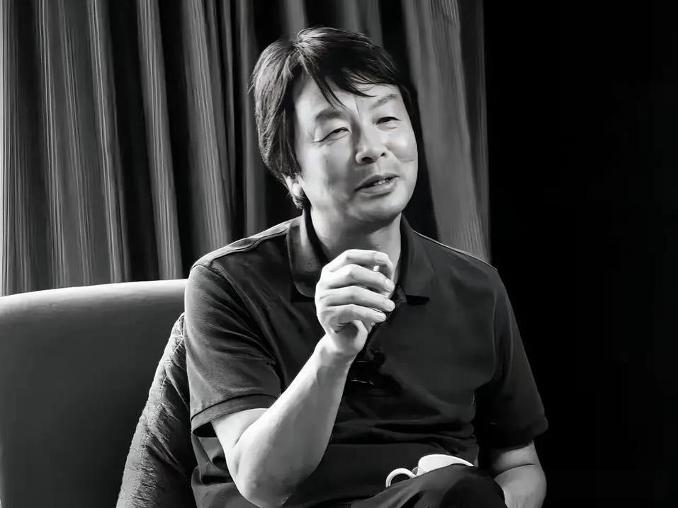 刘震云说名著:不读红楼梦，不知上流社会多污！不读金瓶梅，不知底层社会多烂！不读水