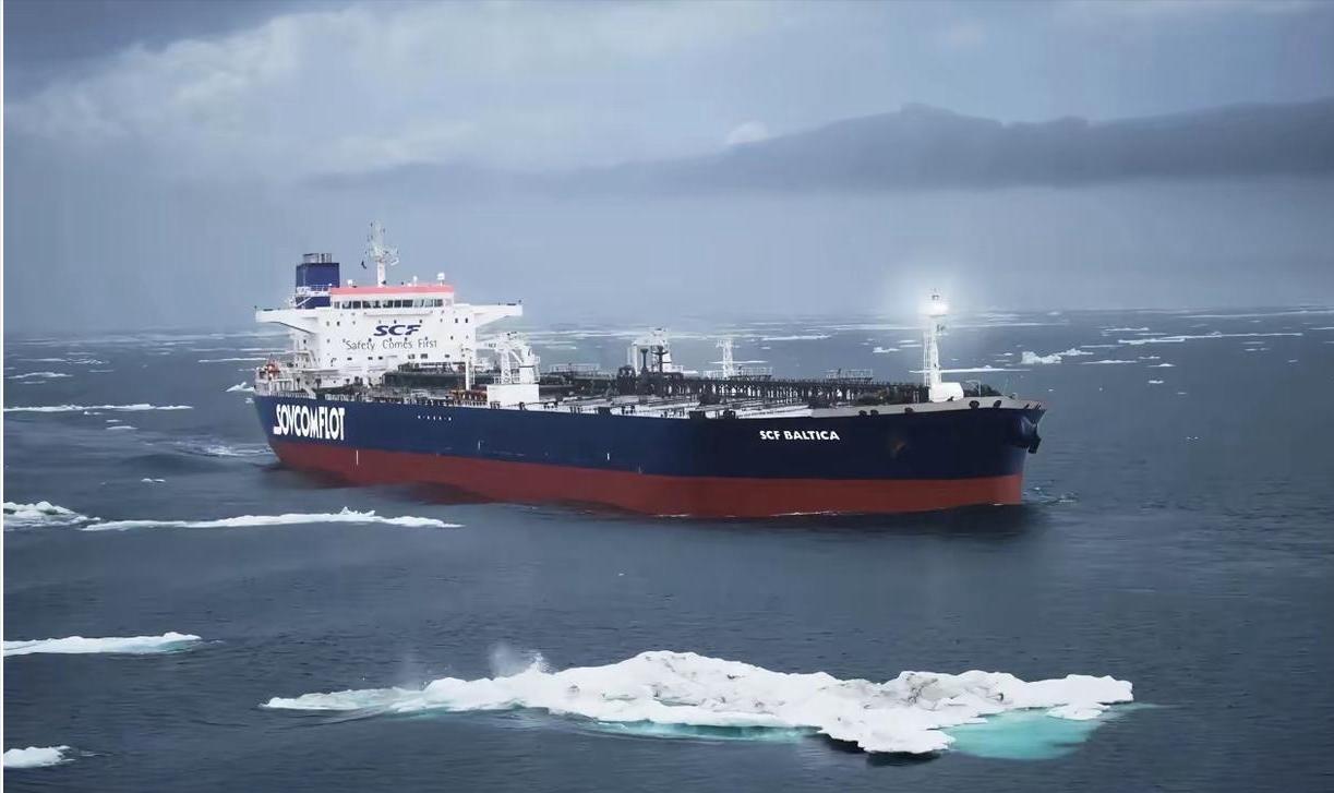 该拼刀子就要拼刀子，你动嘴抗议，别人根本不会理会。他敢抢咱的油轮，还是接二连三的