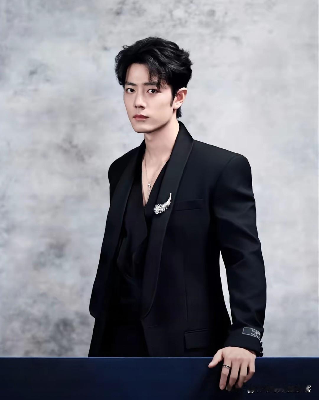 就那片刻光景啊，我骤然就明白了。为什么肖战能从227那次事件当中，慢慢走出来