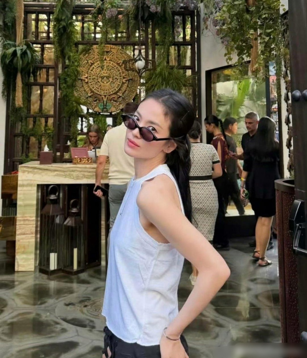 宋慧乔长发回归，状态还是那么顶​​​