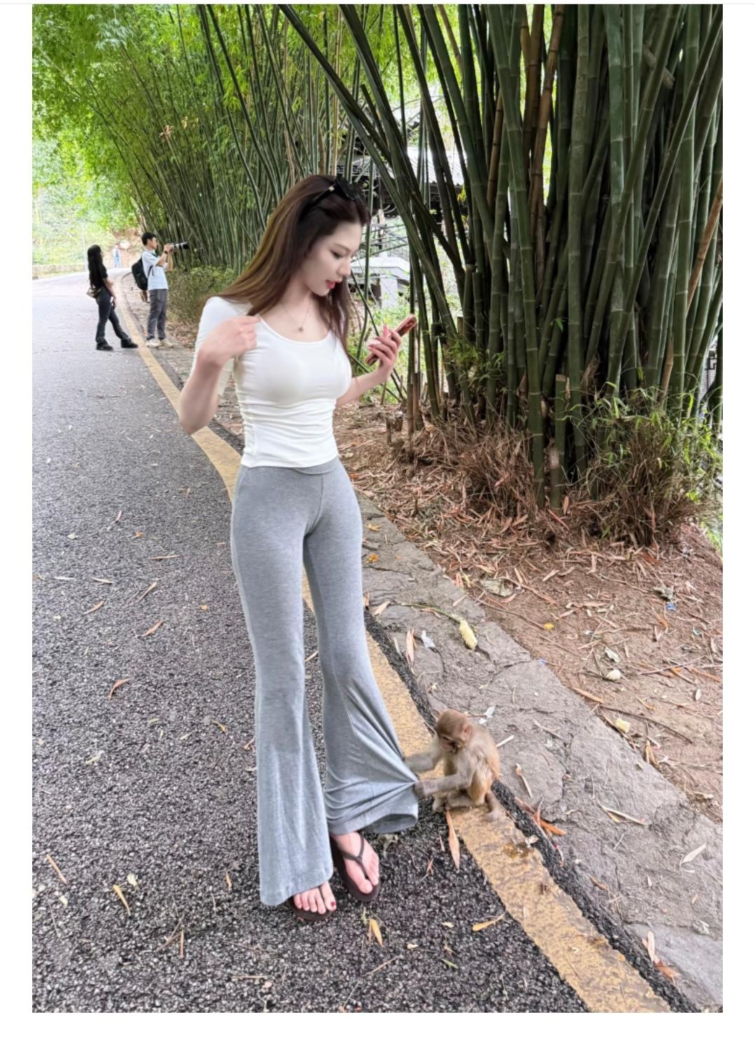 猴子也要看这么漂亮的脚吗。