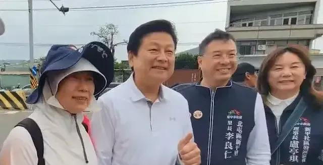 傅崐萁危矣！21日，奉赖清德之命进驻花莲的民进党秘书长林右昌组织绿营罢团和各类