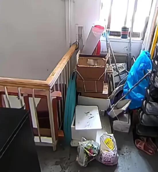 ​垃圾不要放我家门口！一句再普通不过的提醒，竟让上海一名女子差点丢了命！11