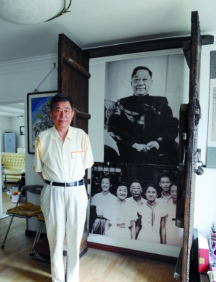 1966年8月23日著名作家、人民艺术家、正红旗人老舍在孔庙受伤，头破血流。根