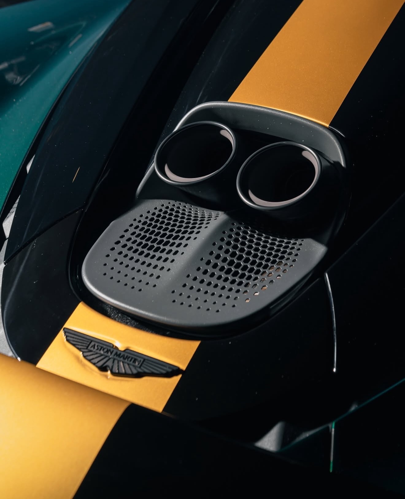 AstonMartinValhalla油漆：MalachiteGreen