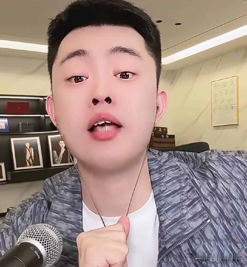 巴扎黑深扒散打哥互联网前世今生，直言不该给老葛开专场。