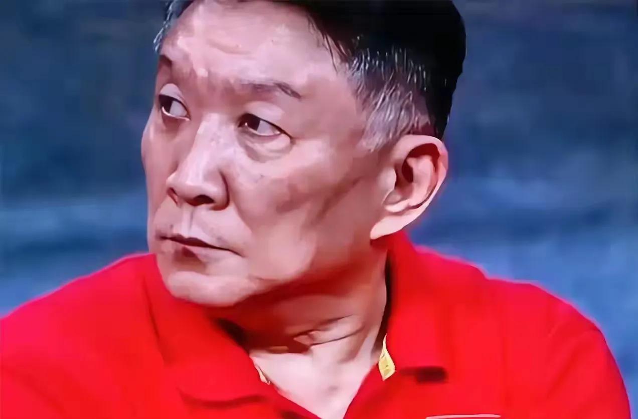 如果你认为输给了澳大利亚，宫鲁鸣就坐不住了，那你是大错特错。宫鲁鸣的意图很明显