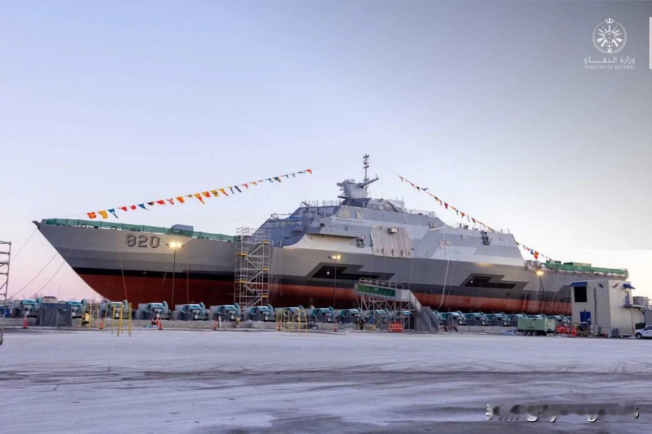 🇺🇸🇸🇦沙特阿拉伯海军首艘图瓦伊克级多用途作战舰艇在美国下水。12