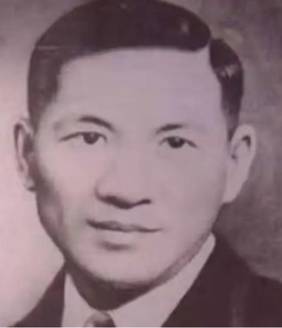 1949年，保密局密报警卫师长王晏清通共，南京卫戍总司令张耀明正要抓人，副司令覃