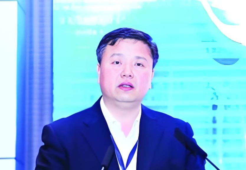 原福建电信总经理高金兴是被举报的？大概率与拜倒在石榴裙下有关。高金兴，1963