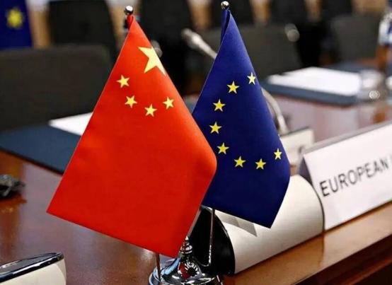 一夜之间，三道禁令砸向28国！中国这记重拳打得又快又准。然而最耐人寻味的是——美