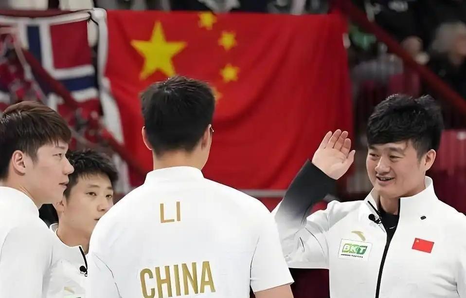 成功救赎，徐晓明立奇功，率中国男子冰壶惊险闯进米兰冬奥会！米兰冬