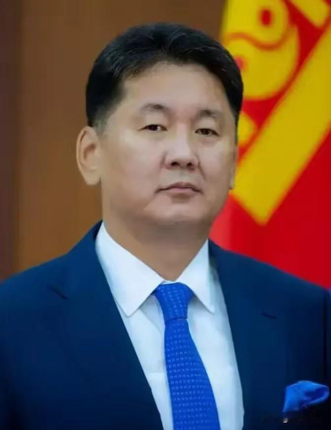 听说新加坡总理黄循财前阵子喊话让中国“放下历史恩怨”，转头蒙古国又邀请日本那位高