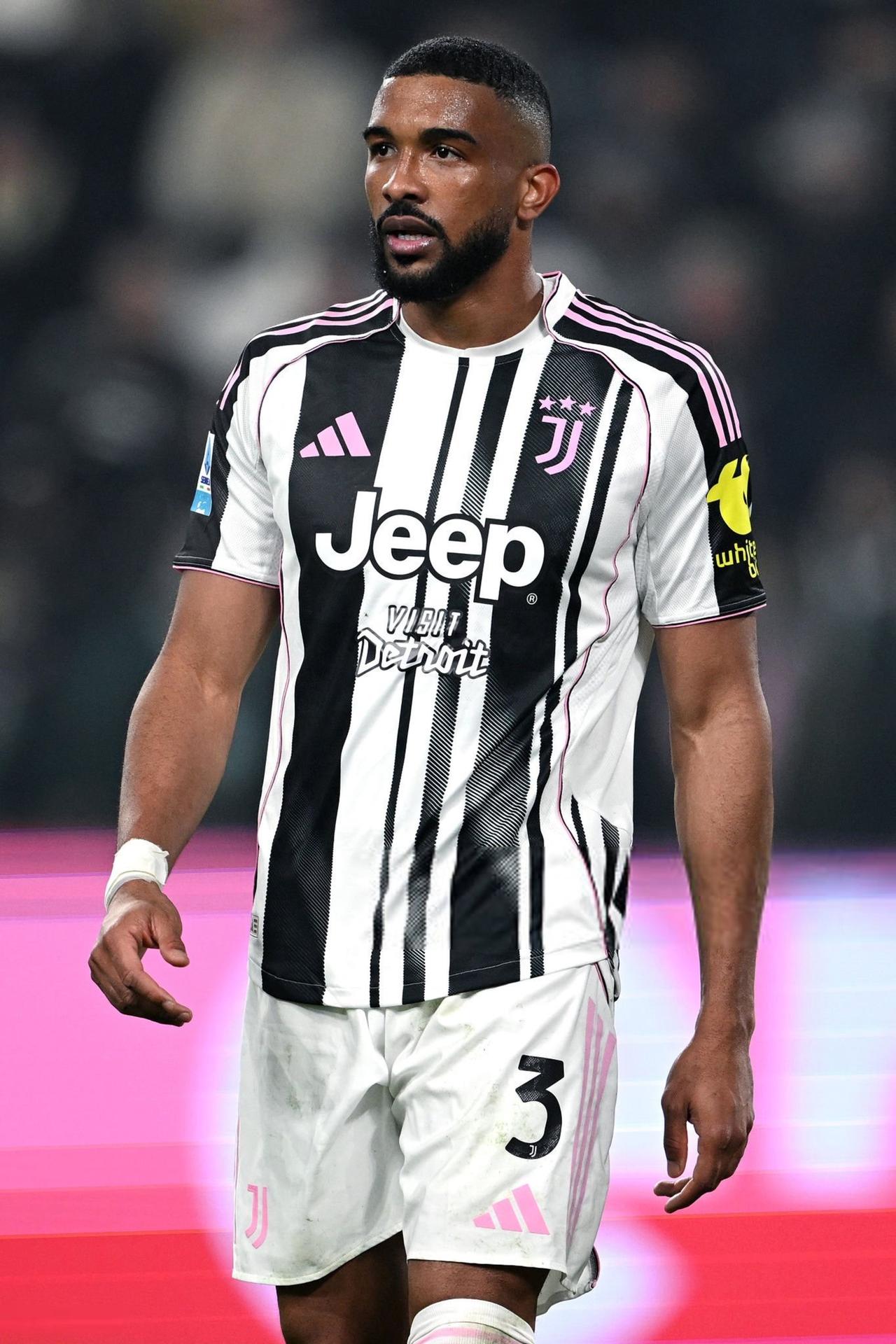 尤文图斯2比1罗马，布雷默赛后采访：“我没事，计划本来就是只打60分钟。我的