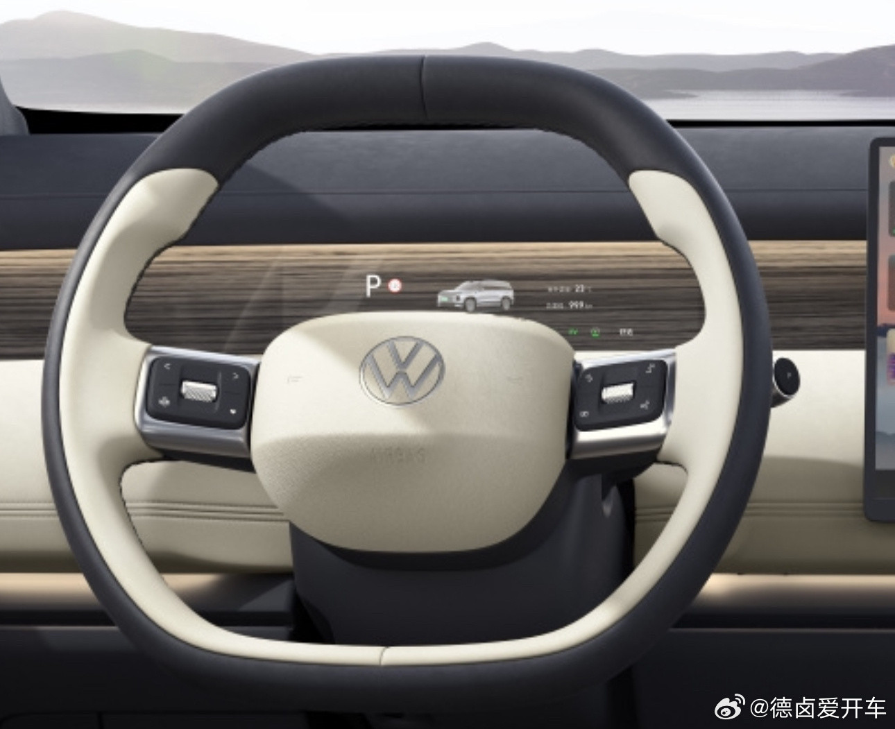 之前一直以为ID.ERA9X仪表和二排木纹饰板上的这个显示技术是概念车才有，