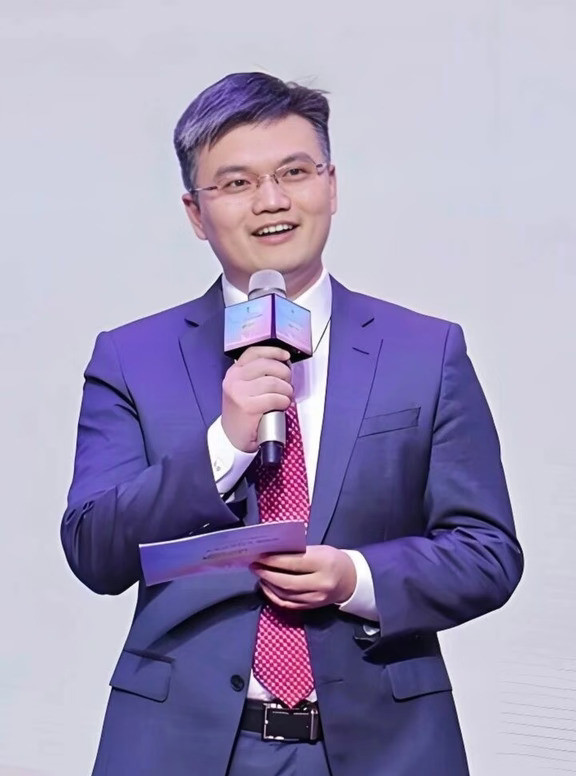 “80后”韩德鸿任上汽通用五菱党委书记