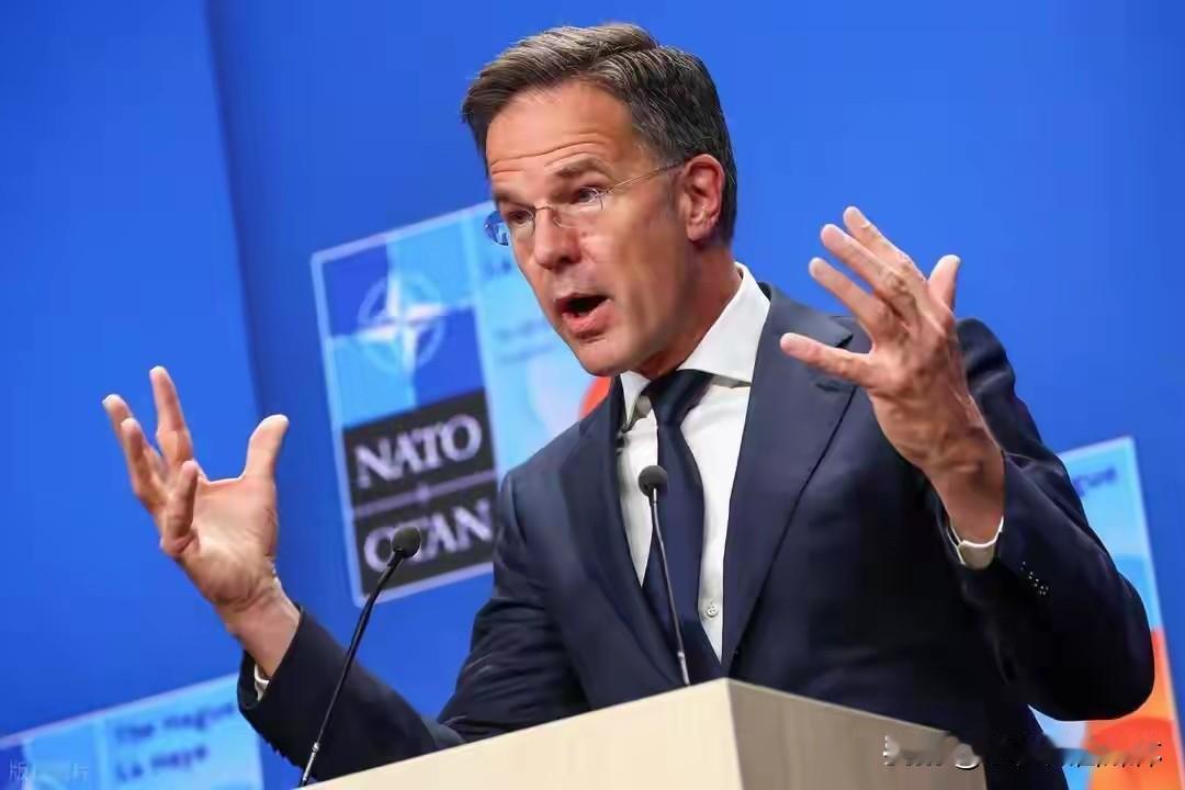 北约秘书长这态度极限反转，有点意外！12月3日，北约秘书长吕特在出席北约外长