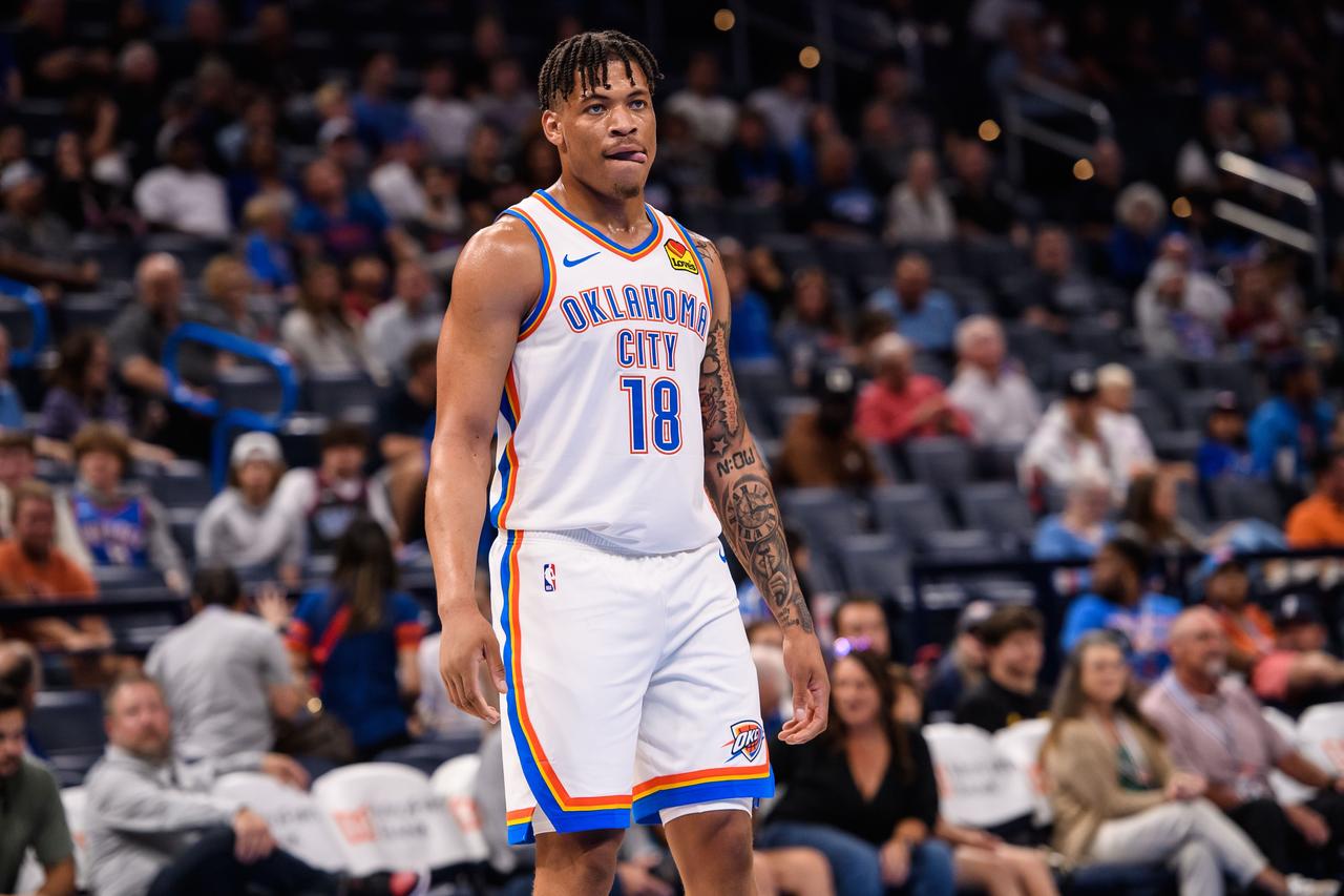 CBA最新消息：据山东广播电视台体育频道体育新闻主编夏晓司报道：山东男篮有伤的大