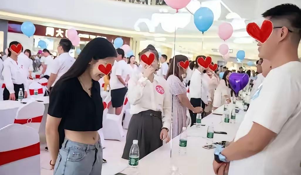 杭州相亲会炸锅！男生集体掀桌：彩礼随便谈，婚检免谈？没门！“我月薪五万，有房