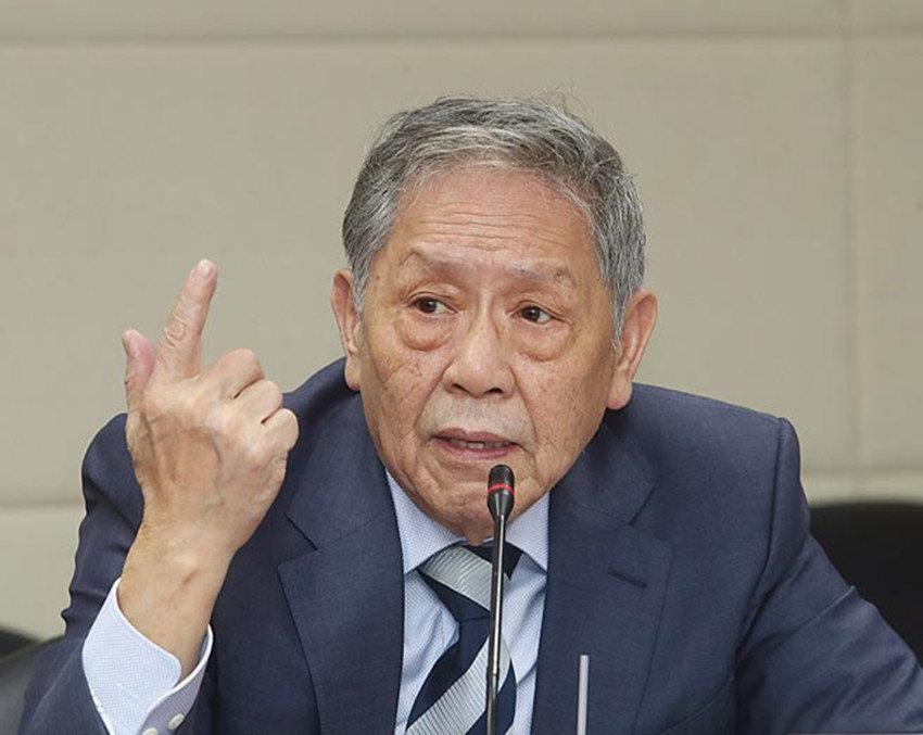 帅化民：不是我喜欢吹捧中国大陆的军武科技，反而我特别讨厌解放军的一个叫“远火”的