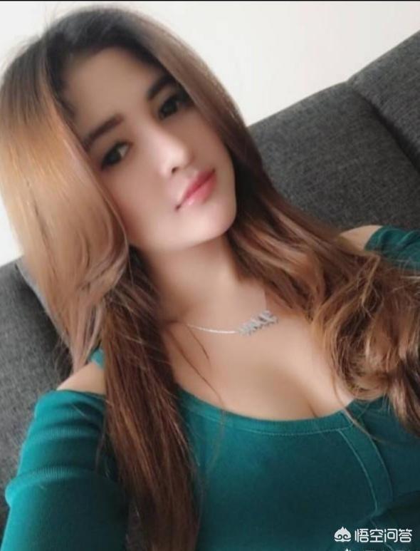 慵懒午后，温柔自拍，绿意盎然，自然清新🌸💝🍀