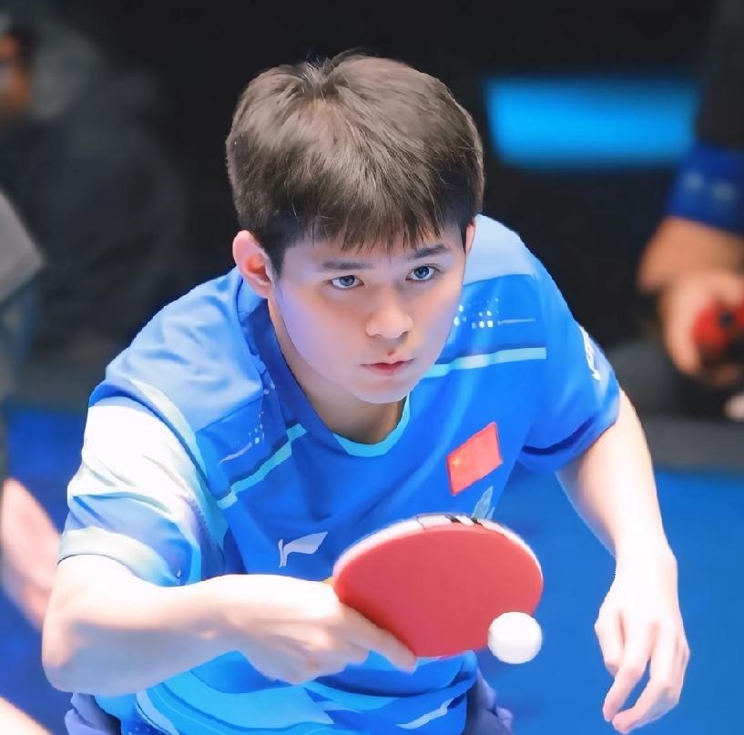 发现了没！国乒小将在这么打下去，方博、郝帅这些人，都要回国乒争主力了。因为，这