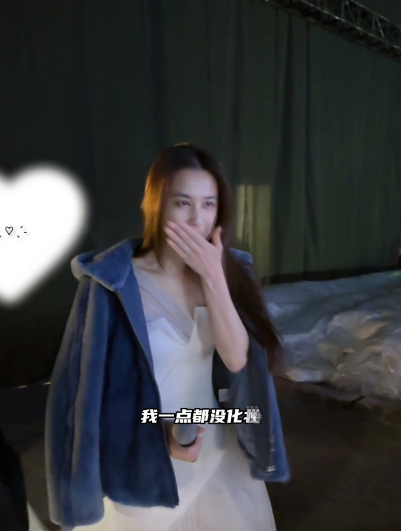 黄圣依春晚全素颜彩排东方卫视春节晚会黄圣依全素颜现身东方春晚彩排，状态超能打，