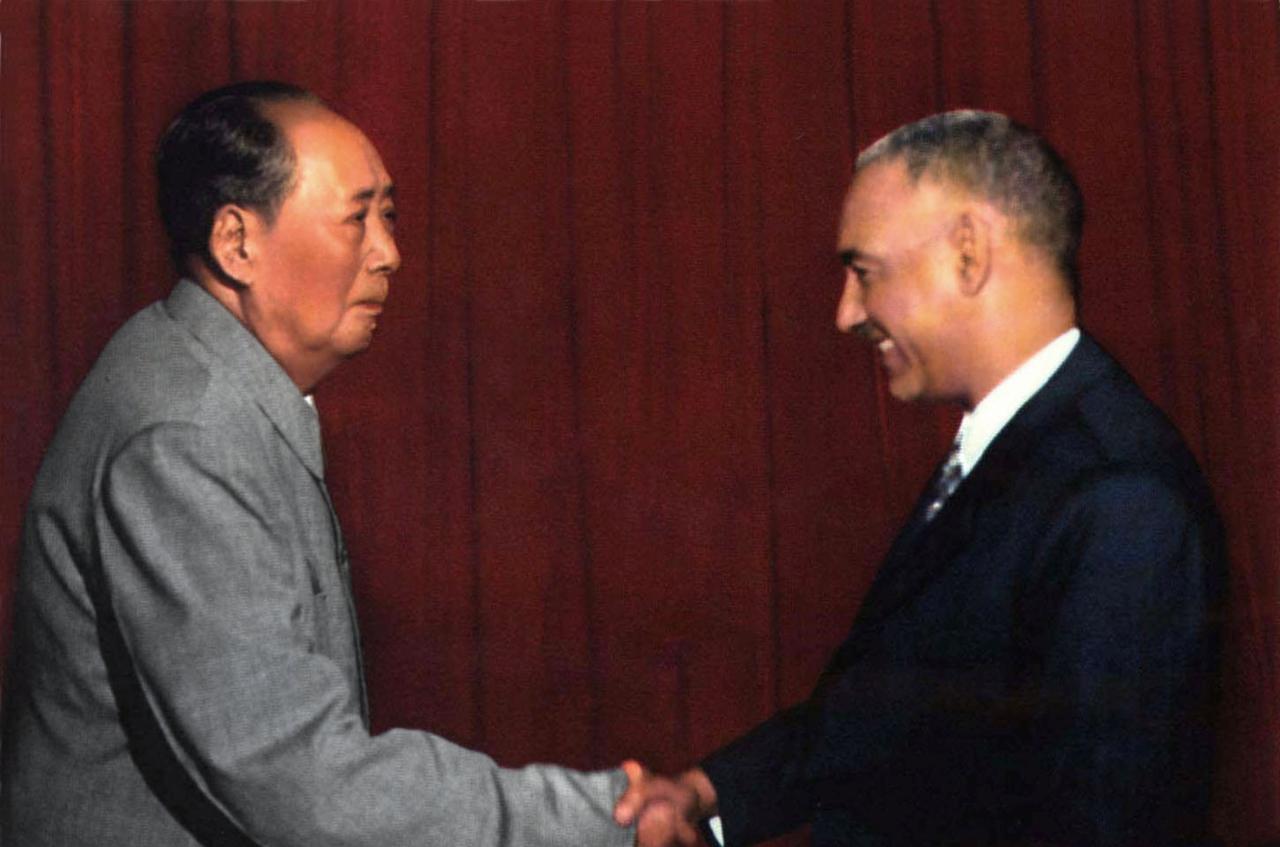 1974年9月19日毛主席说：周总理的身体有点病，我的身体也不好。时间是当天上