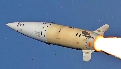 既然美国敢做初一，那中国必然会做十五。你卖武器给台湾，那我们就卖武器给那些反对美