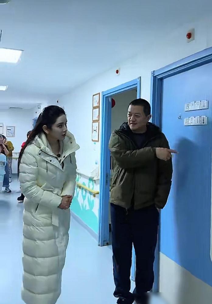 活久见，头回听说办慈善的还嫌捐款人给得太多，李亚鹏这波“劝退”操作属实把我整不会