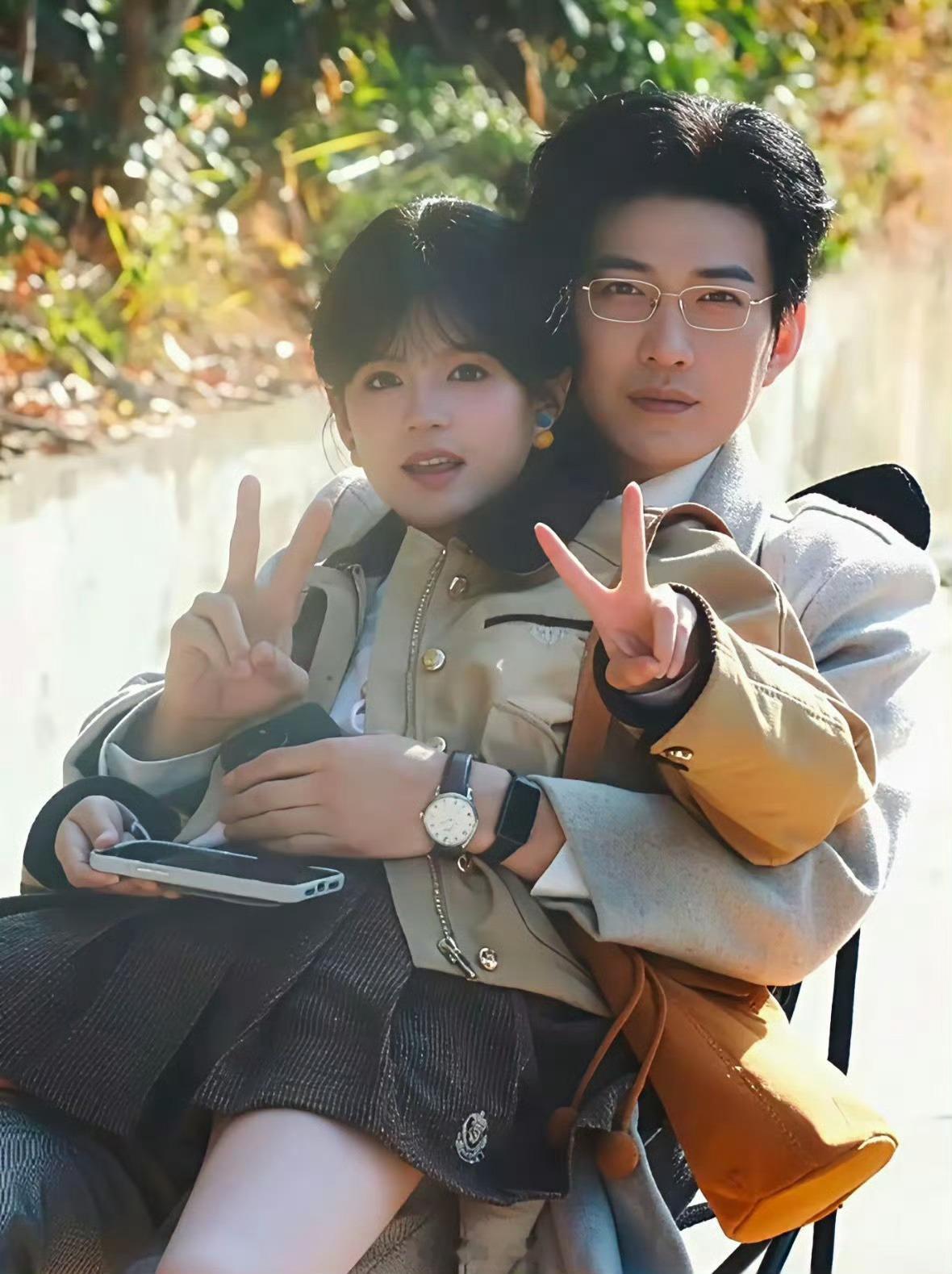 短剧里面是不是真的有很多夫妻是真实夫妻的，好多人说她俩现实中就是一家的，这到底是