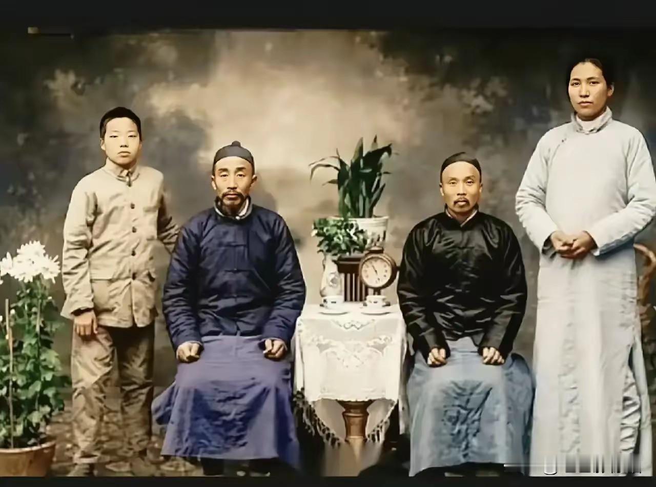 珍贵老照片完整解读：1919年毛泽东家族合影毛主席与父亲唯一合影，读懂毛家的红