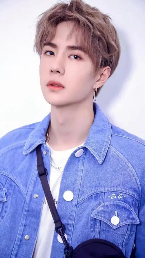 1.乔欣和老公都是先婚后爱，最开始乔欣仅仅觉得老公长得还行，反正都是家里安排的