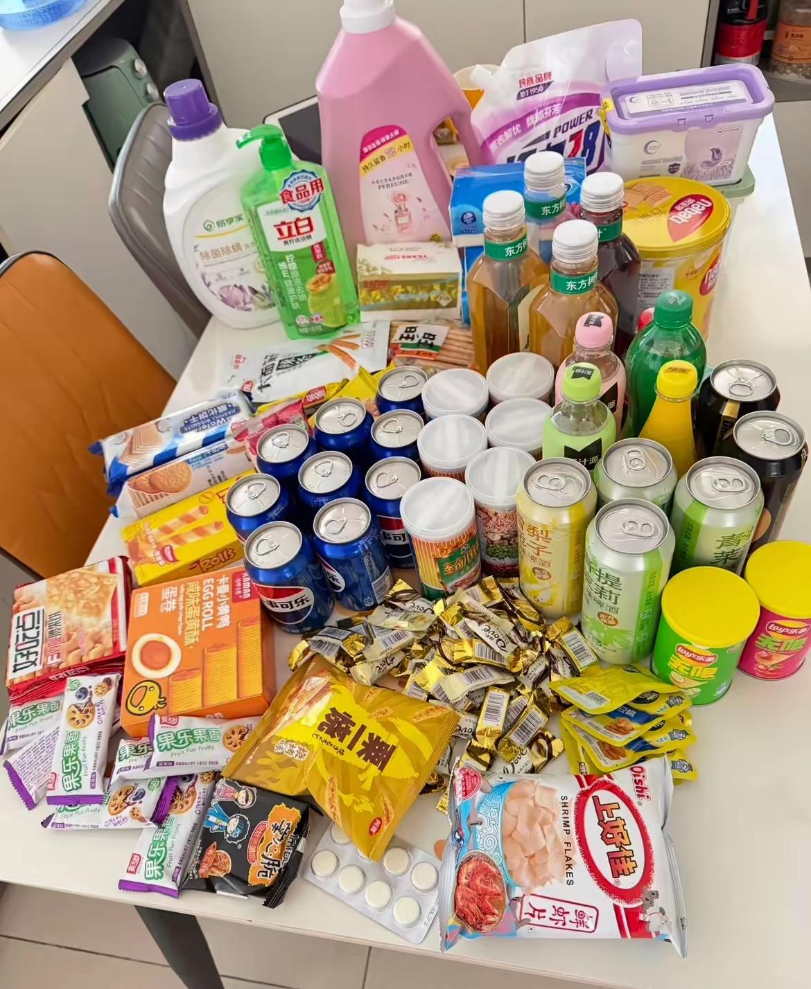 谁还在死盯着千问免单卡喝奶茶？说“只能点饮品”的，纯属没把这25元免单额度用在刀