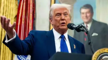 加拿大妥协了，面对美国全世界征收高额性的进口是关税，加拿大这一方面选择了妥协的方