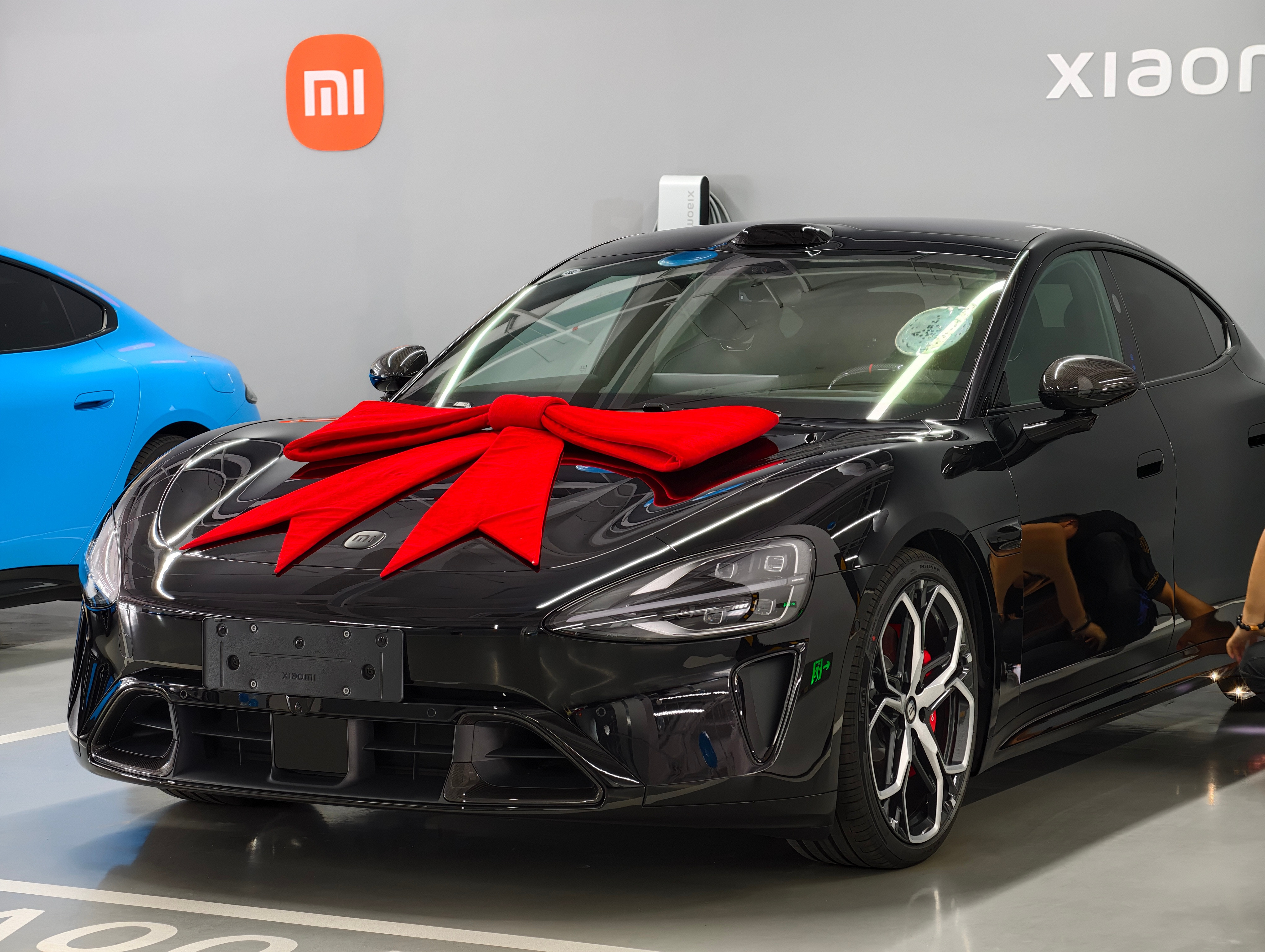 提车提车，黑色的新一代小米SU7Max真帅啊，黑色YYDS！！