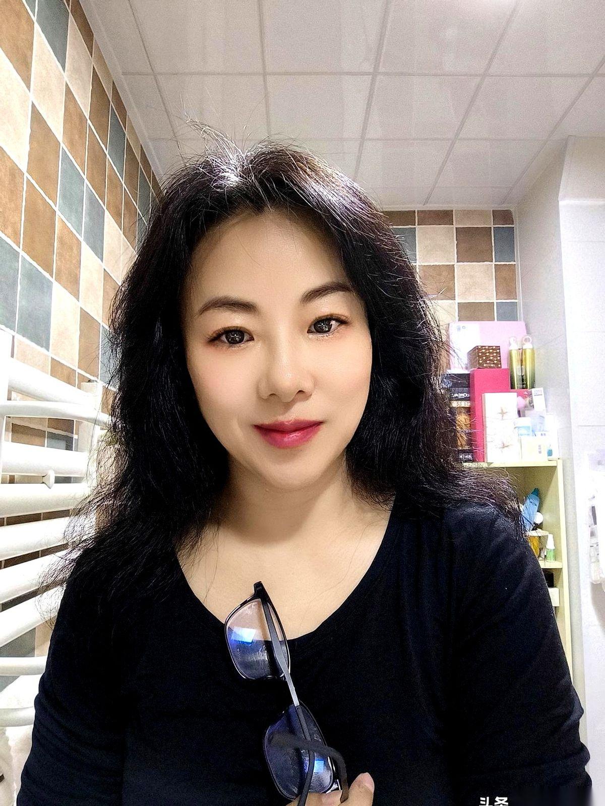 身体是不会骗人的。你哪天走在平地上，都能被自己的腿绊一下，你就懂了。或者火急