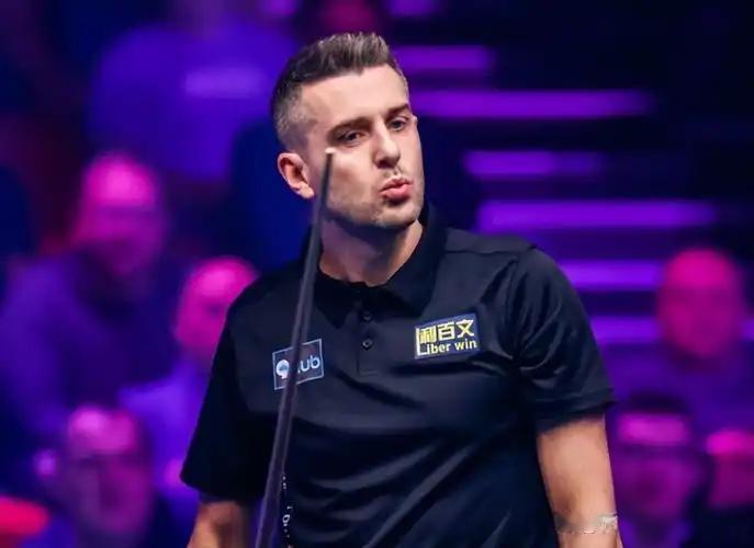 斯诺克冠中冠第三日最新战报：塞尔比6-5险胜马克-威廉姆斯，晋级四强北京时间