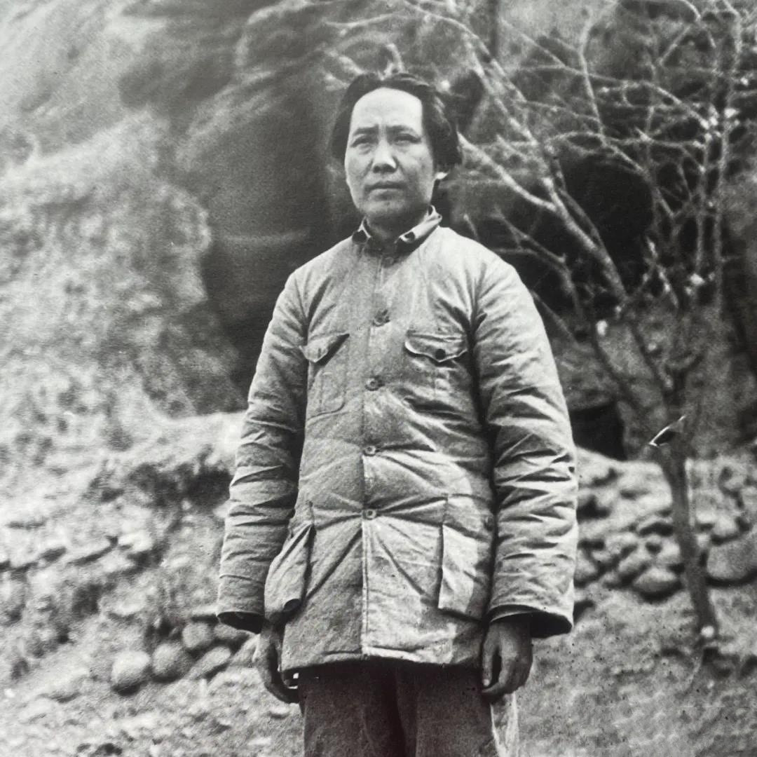 毛主席时代为何能镇得住腐败？很多人到现在都想不通，那时候物资那么匮乏，要啥没啥，