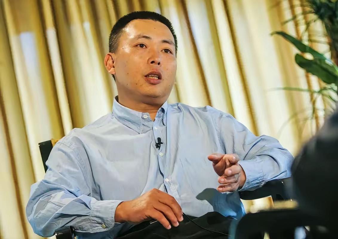 段永平最近这波操作，把网友看乐了。他说刚买完茅台，股价就涨了，赶紧点开账户