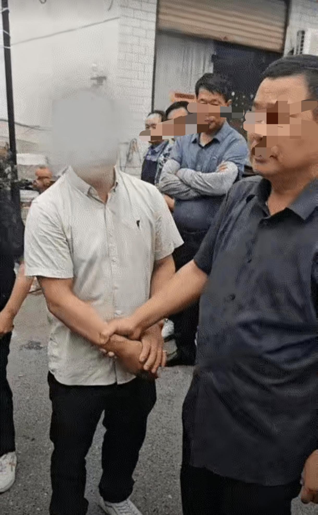 “毫无底线！”一户农家办丧事大摆了3天流水席，席间混进5个陌生人，大吃大喝三天，