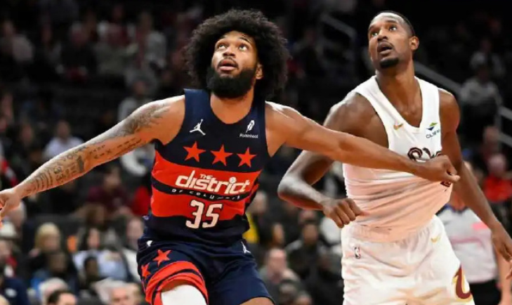 NBA最尴尬乌龙！技术台